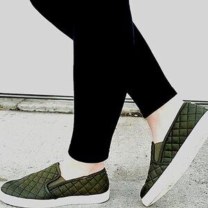 Mossimo Quilted Slip-on Sneakers  7.5 Green